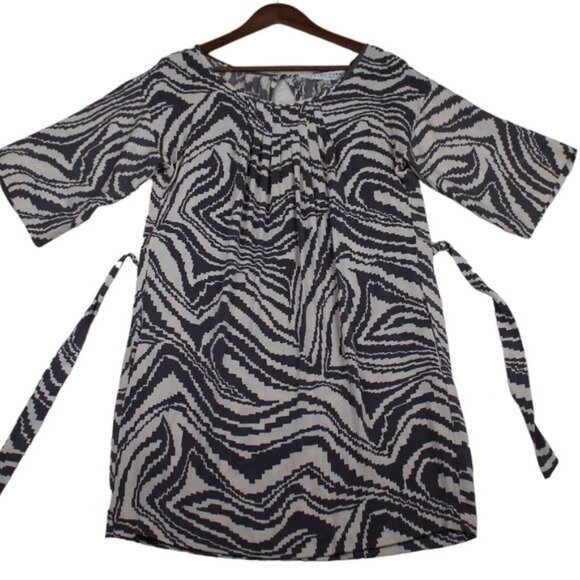 Trina Turk Women Zebra‎ Dress Silk Size 2 Gray Cream Short Sleeve Shift Belted - Picture 3 of 12